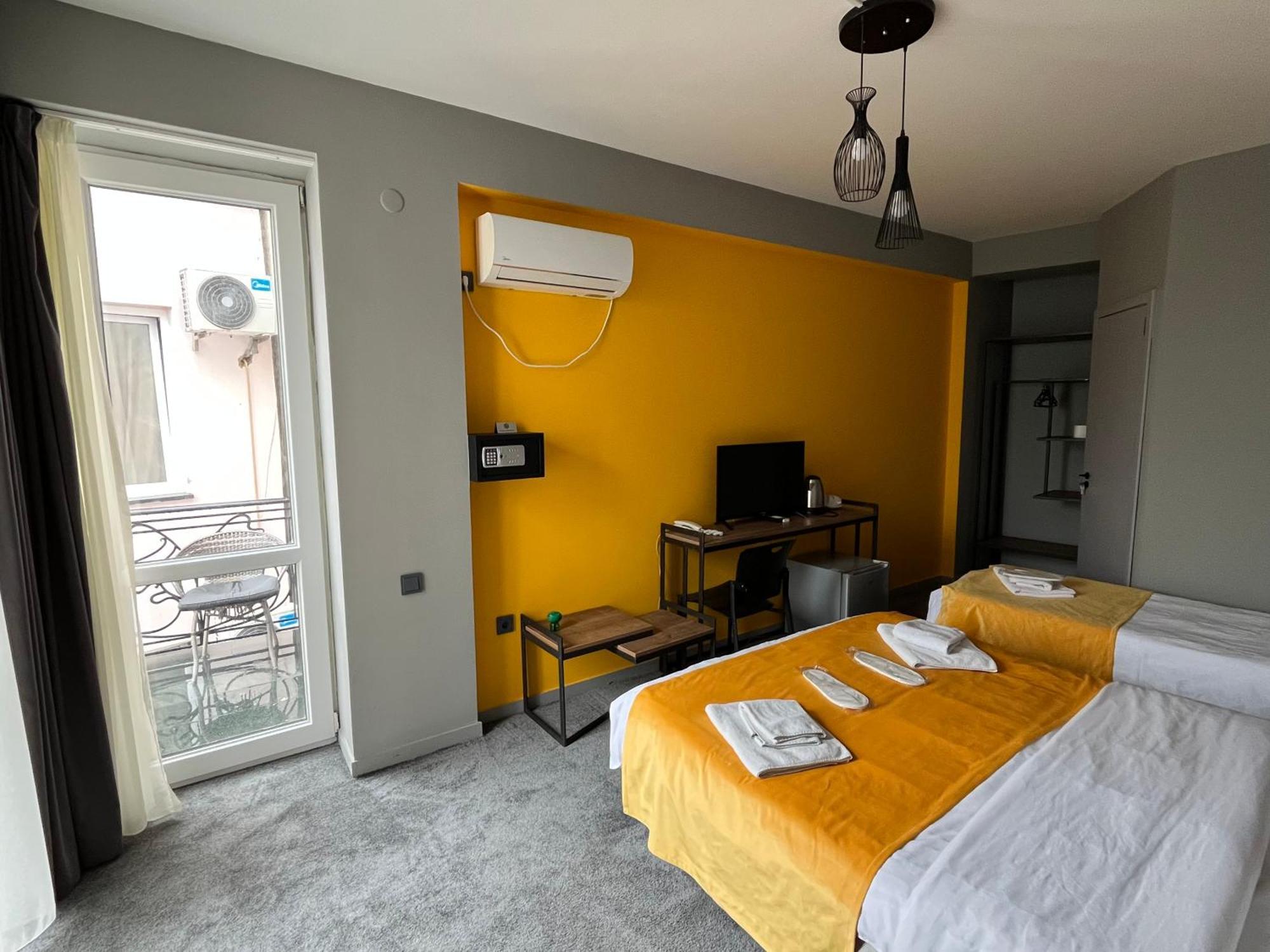 Diuma Hotel 3*